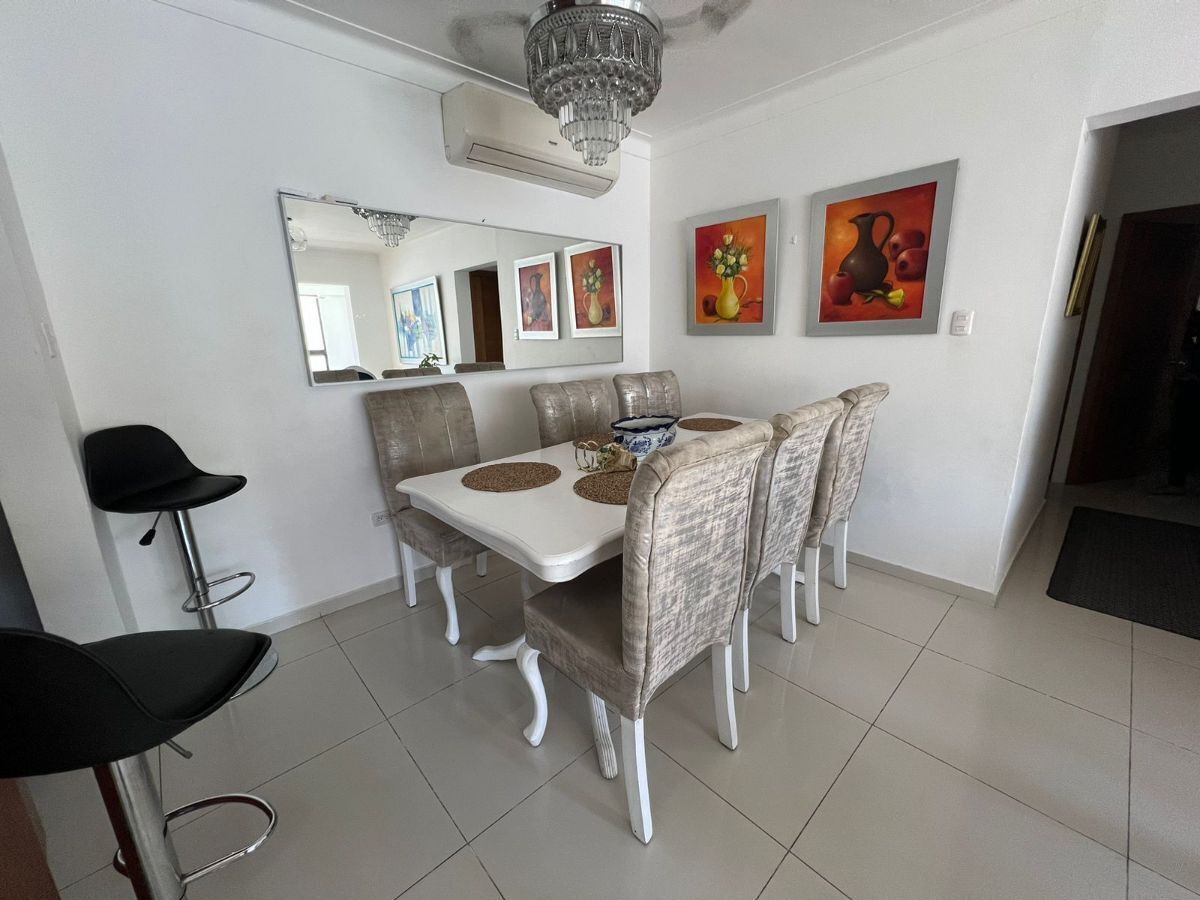 Apartamento con terraza en Quisqueya Foto 7224186-5.jpg