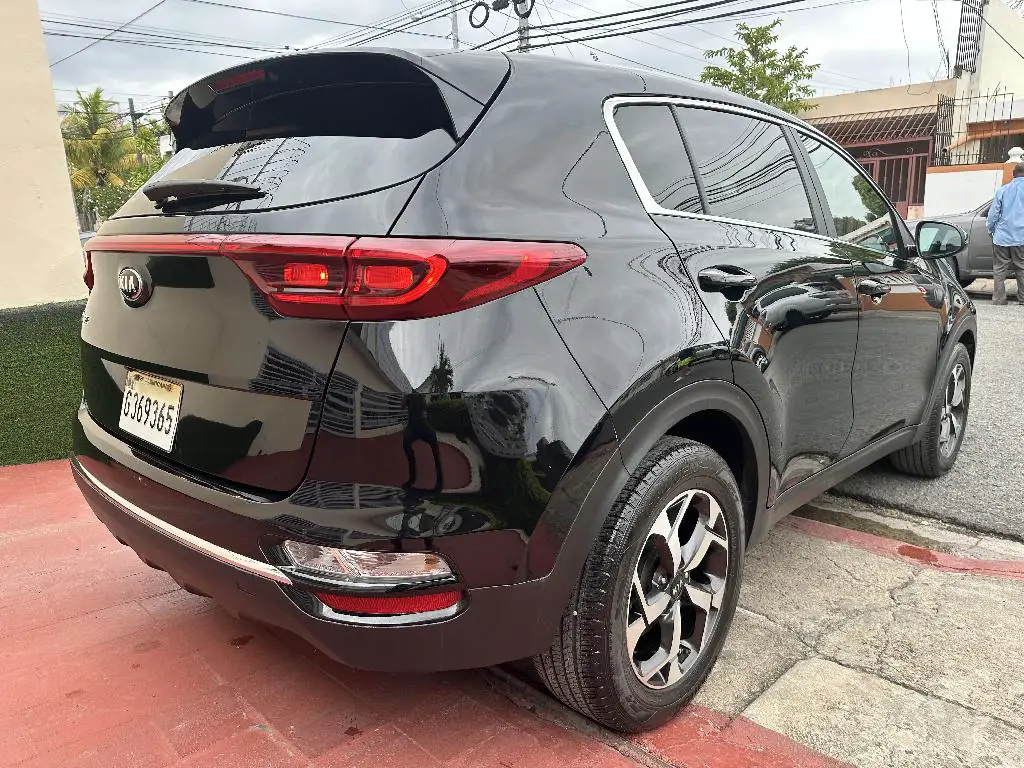 Inicial 400mil pesos Kia Sportage 2022 LX CLEAN CARFAX Foto 7224629-3.jpg