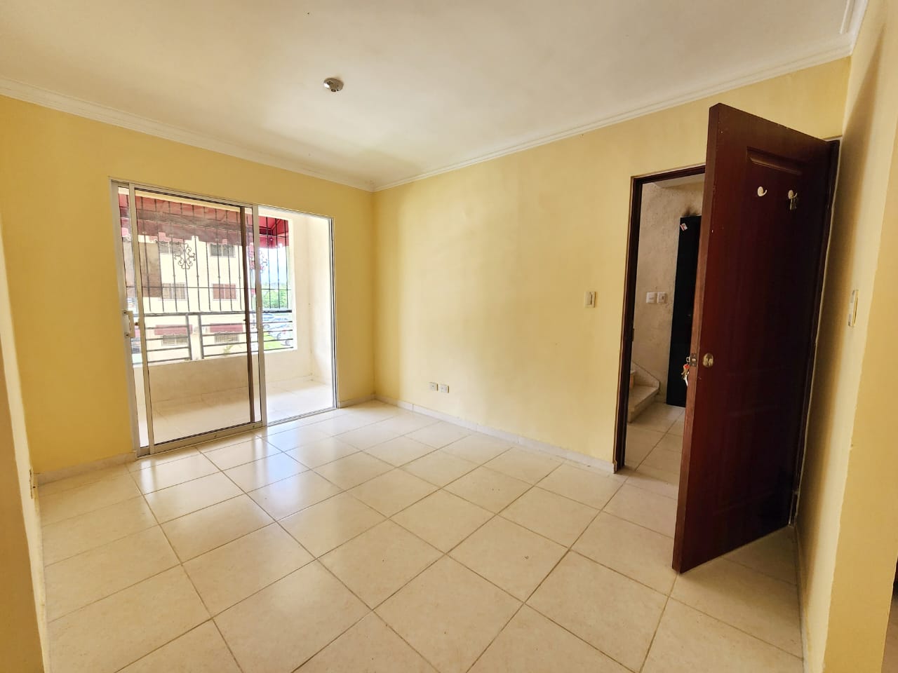 Apartamento en La Jacobo Majluta Residencial Juan Rafael Foto 7225668-3.jpg