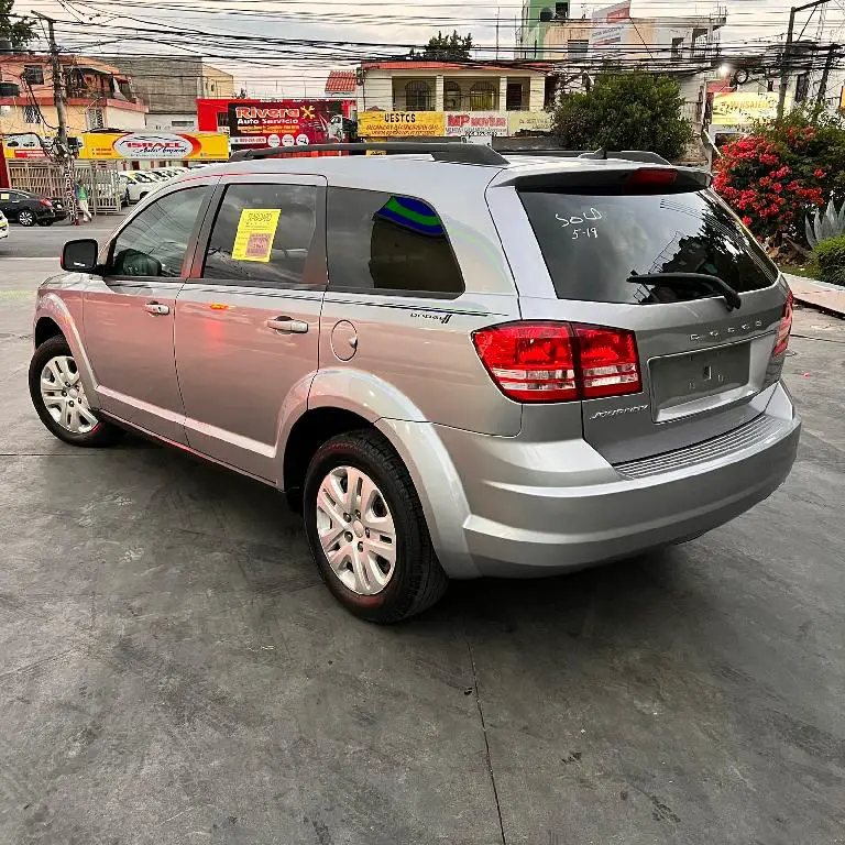 Dodge Journey 2018 Foto 7225913-7.jpg