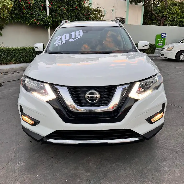 Nissan Rogue 2019 SV Foto 7225915-4.jpg