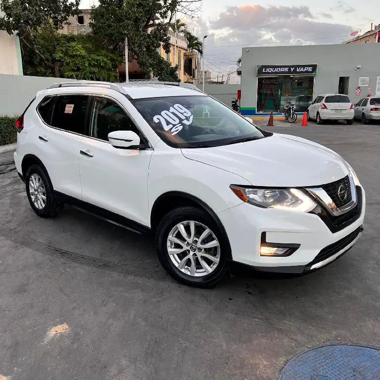 Nissan Rogue 2019 SV Foto 7225915-5.jpg