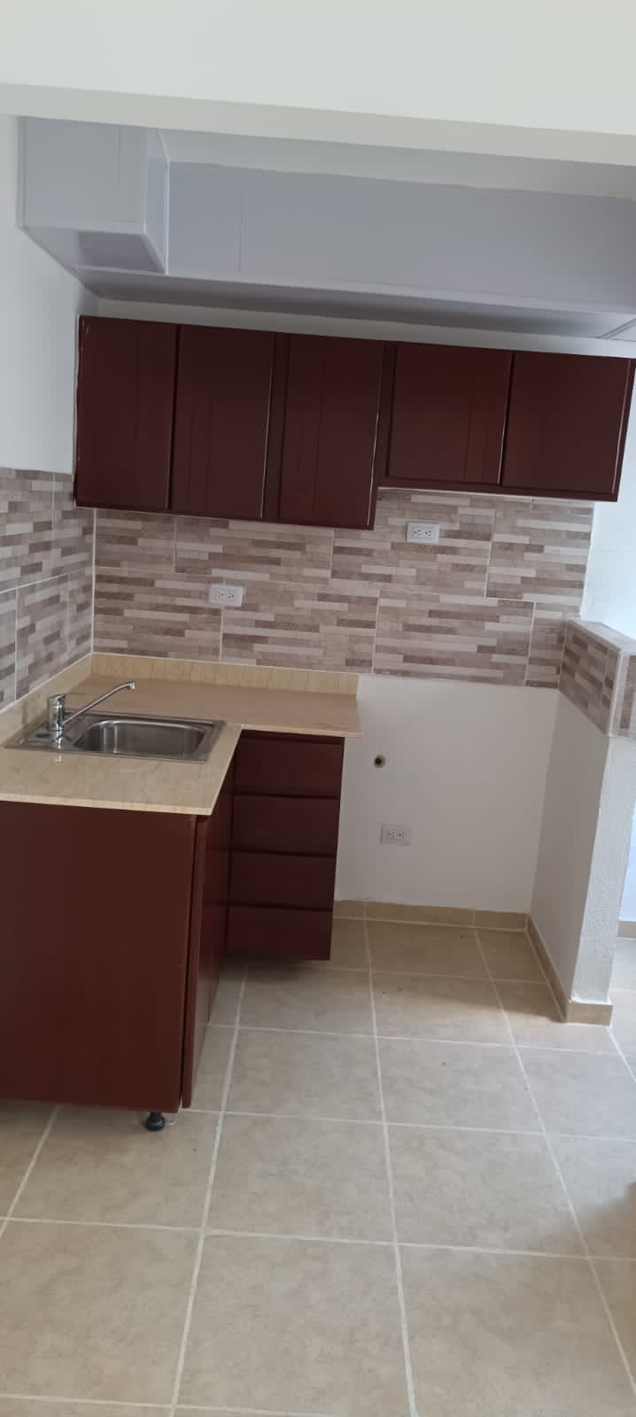  Inmobiliaria Aiki group  Apartamento de alquiler   En Ciudad Juan Bos Foto 7226023-3.jpg