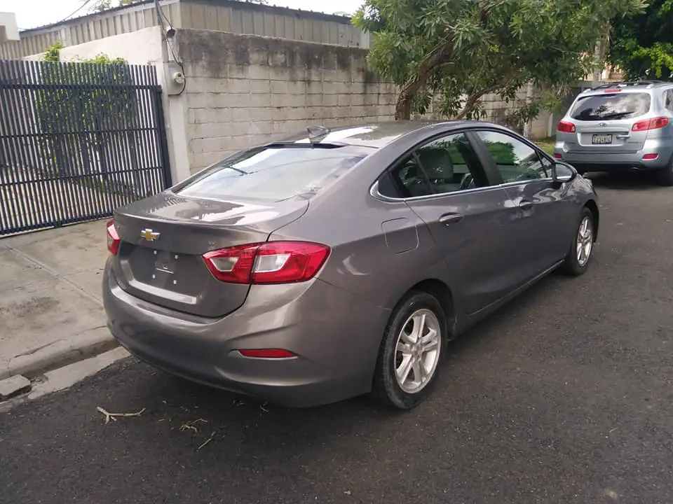 Chevrolet Cruze Dorado 2018 Foto 7226576-9.jpg