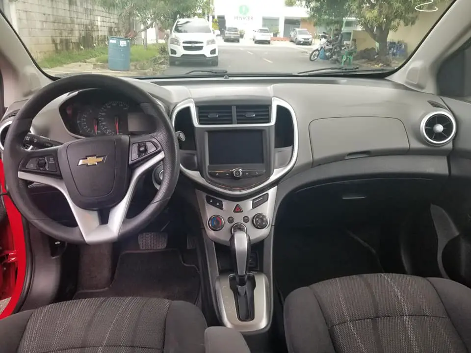 Chevrolet Sonic LT 2017 Foto 7226577-5.jpg