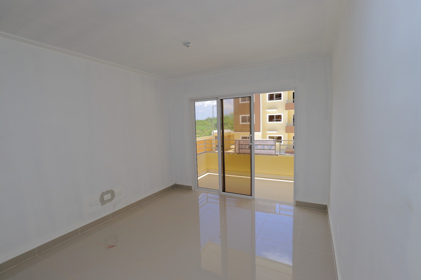 Excelente apartamento en venta ubicado en la Autopista de San Isidro Foto 7226600-1.jpg