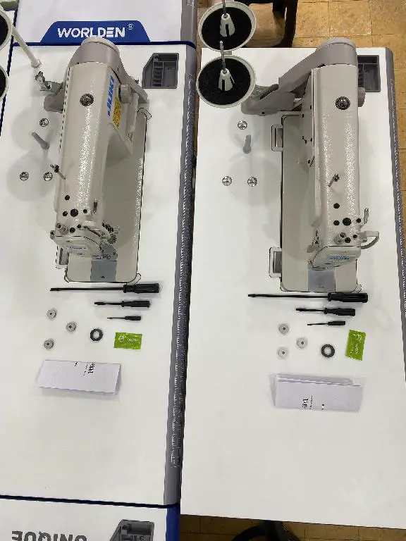 Maquina de coser industrial plana juki Foto 7227860-3.jpg