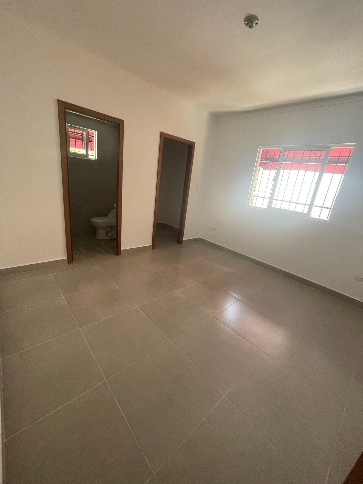 Alquiler- apartamento nuevo  Foto 7228078-3.jpg