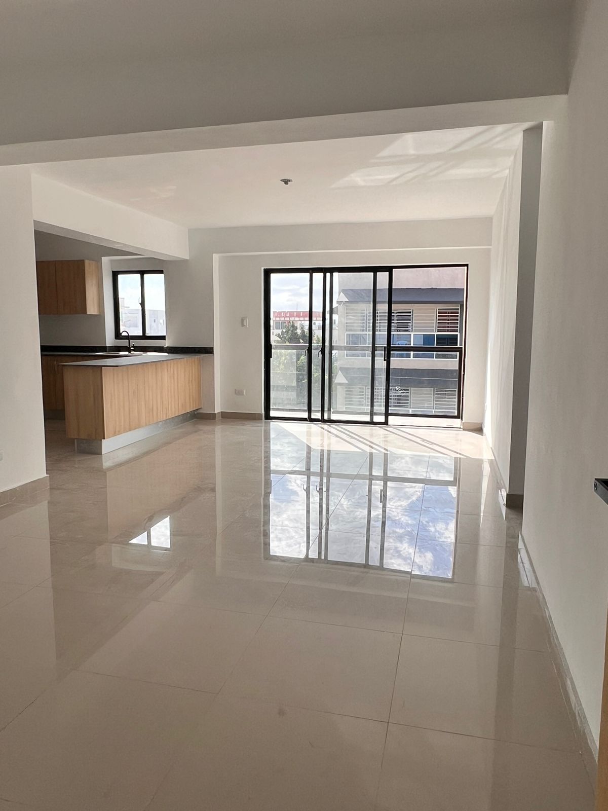 VENTA DE APARTAMENTO EN HERMOSO RESIDENCIAL EN LOS CORALES SUR Foto 7228093-3.jpg