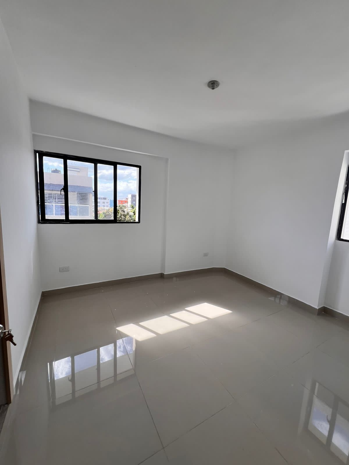 VENTA DE APARTAMENTO EN HERMOSO RESIDENCIAL EN LOS CORALES SUR Foto 7228093-7.jpg