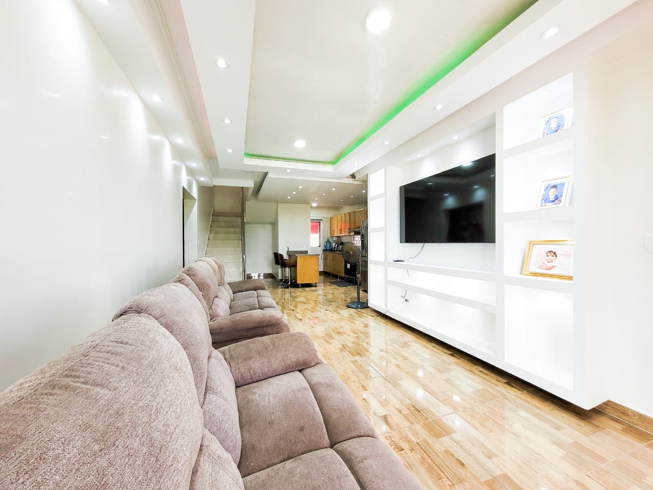 VENTA DE APARTAMETO TIPO PENTHOUSE EN  AUT DE SAN ISIDRO Foto 7228094-5.jpg