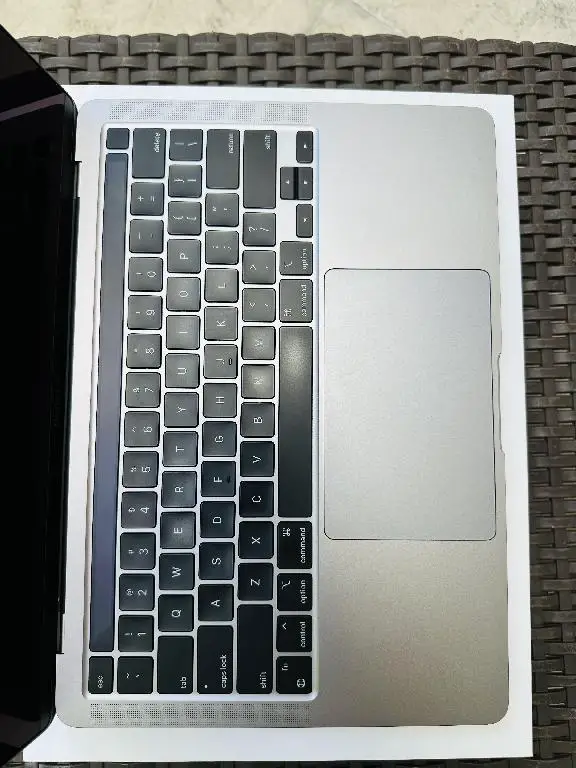Mac Book Pro M1 2020 Foto 7228134-4.jpg