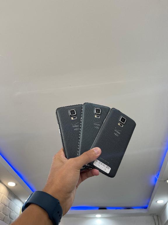Samsung Galaxy S5 16GB  Foto 7228143-1.jpg