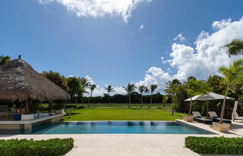 Jochy Real Estate vende villa en PuntaCana Resort  Club R.D Foto 7228386-5.jpg