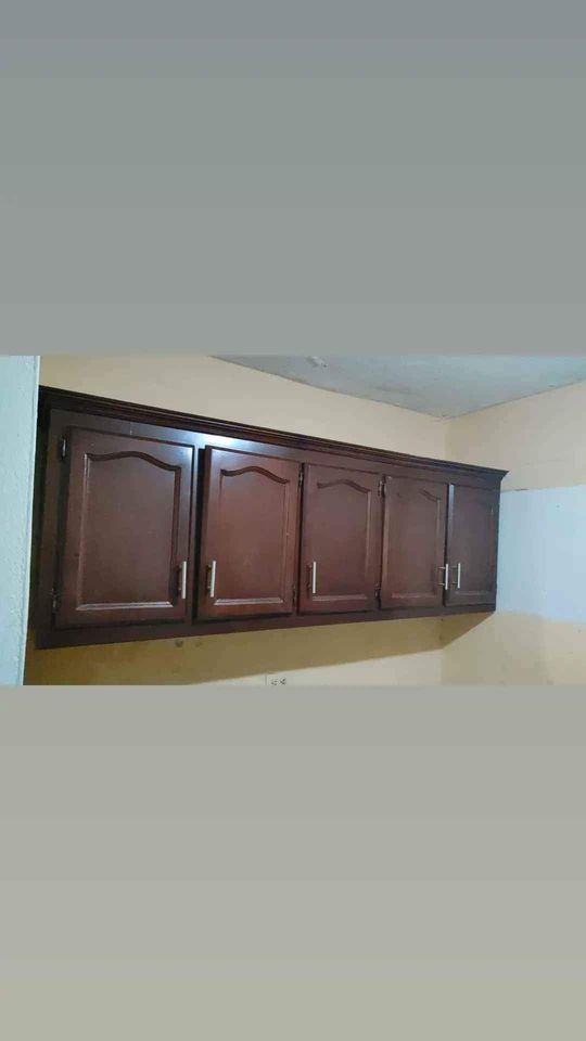 Gabinete de cinco en madera  Foto 7228763-2.jpg