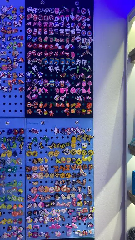 OFERTA CHARMS PARA CROCS MUCHISIMA VARIEDAD TIENDA VIERTUAL SANTO DOMI Foto 7229546-4.jpg