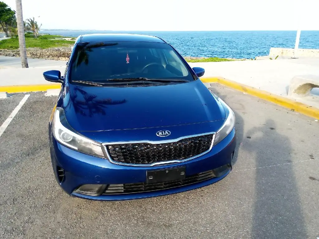 KIA FORTE  en Santo Domingo Este Foto 7229681-1.jpg