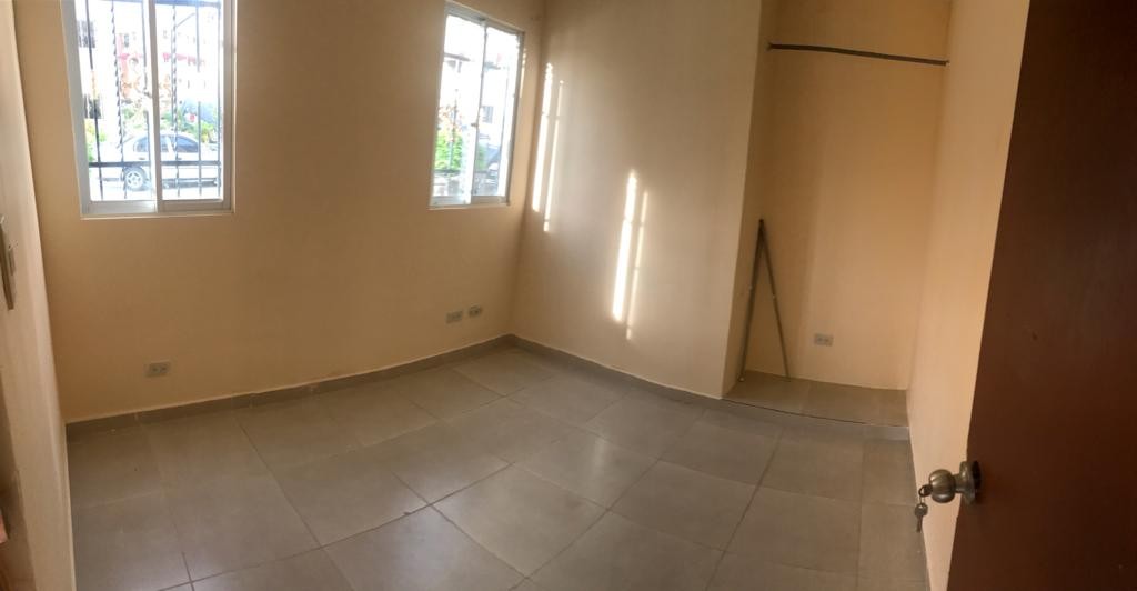Apartamento en Villa Mella de oportunidad  Foto 7230090-3.jpg