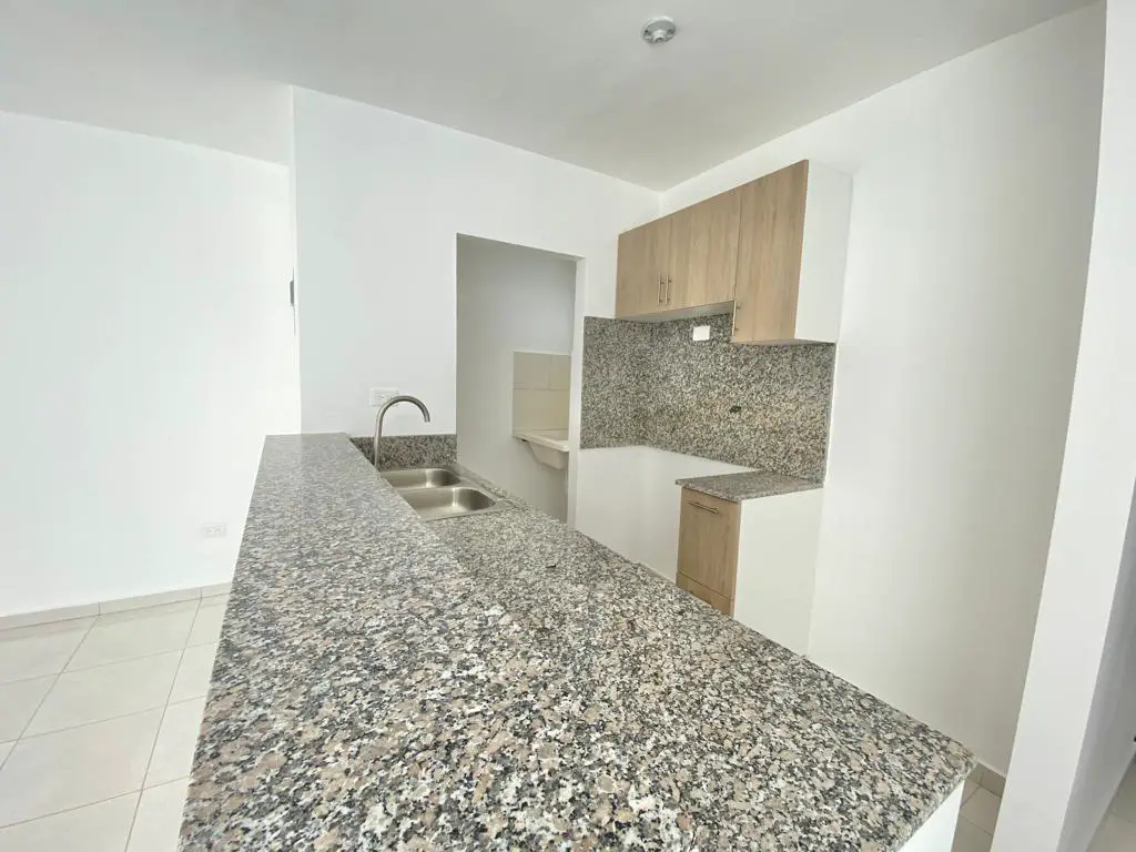 En venta Amplio y luminoso apartamento residencial tipo penthouse en l Foto 7230113-6.jpg
