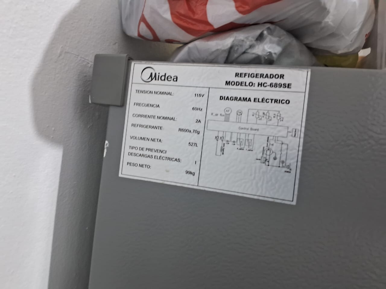 NEVERA MIDEA EN EXCELENTES CONDICIONES Foto 7230774-N2.jpg