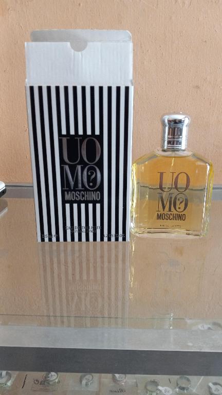 Perfumes de hombres  Foto 7230793-2.jpg