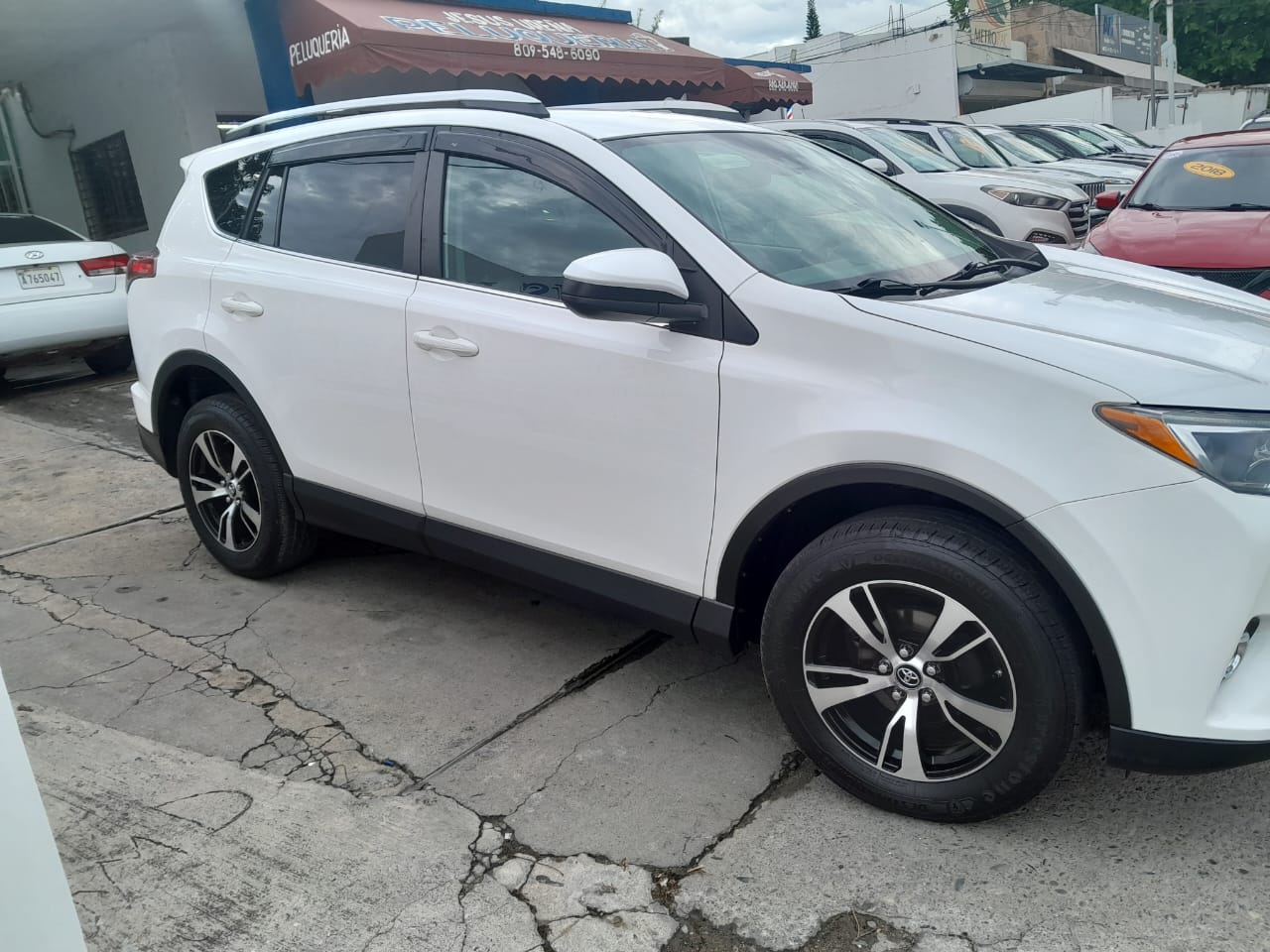 Toyota rav4 Le 2018 4x4 Foto 7230798-1.jpg