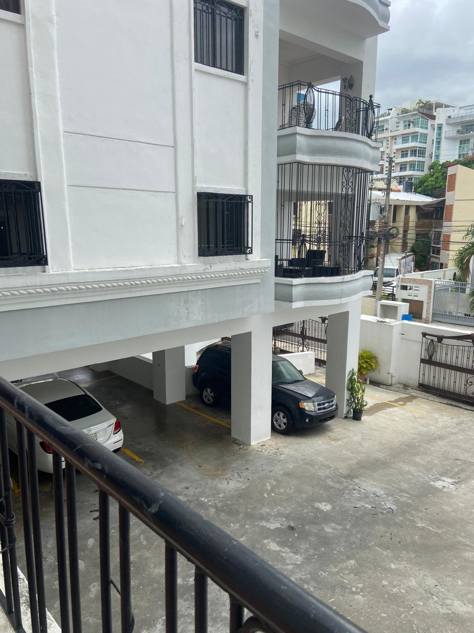 Apartamento Amueblado de tres habitaciones en Urb. Real Foto 7230886-6.jpg