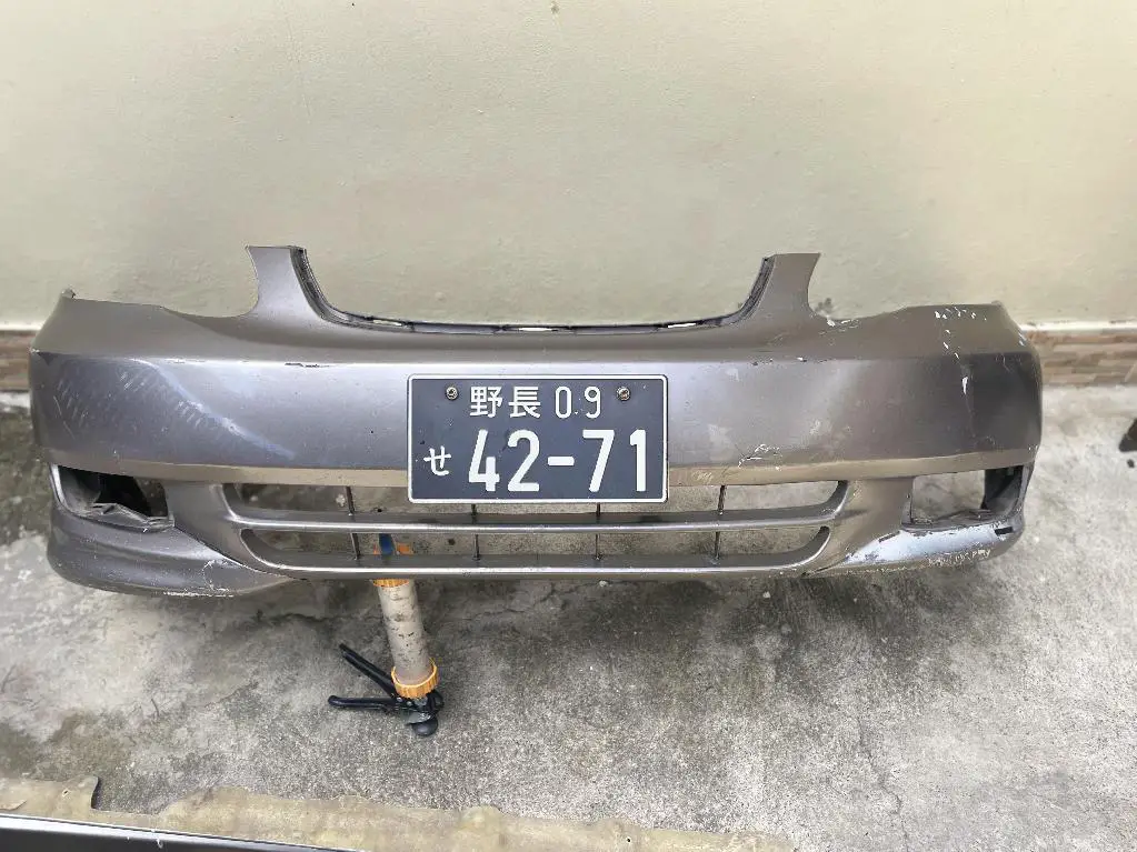 Bumper delantero y lips laterales corolla 03-08 Foto 7231053-2.jpg