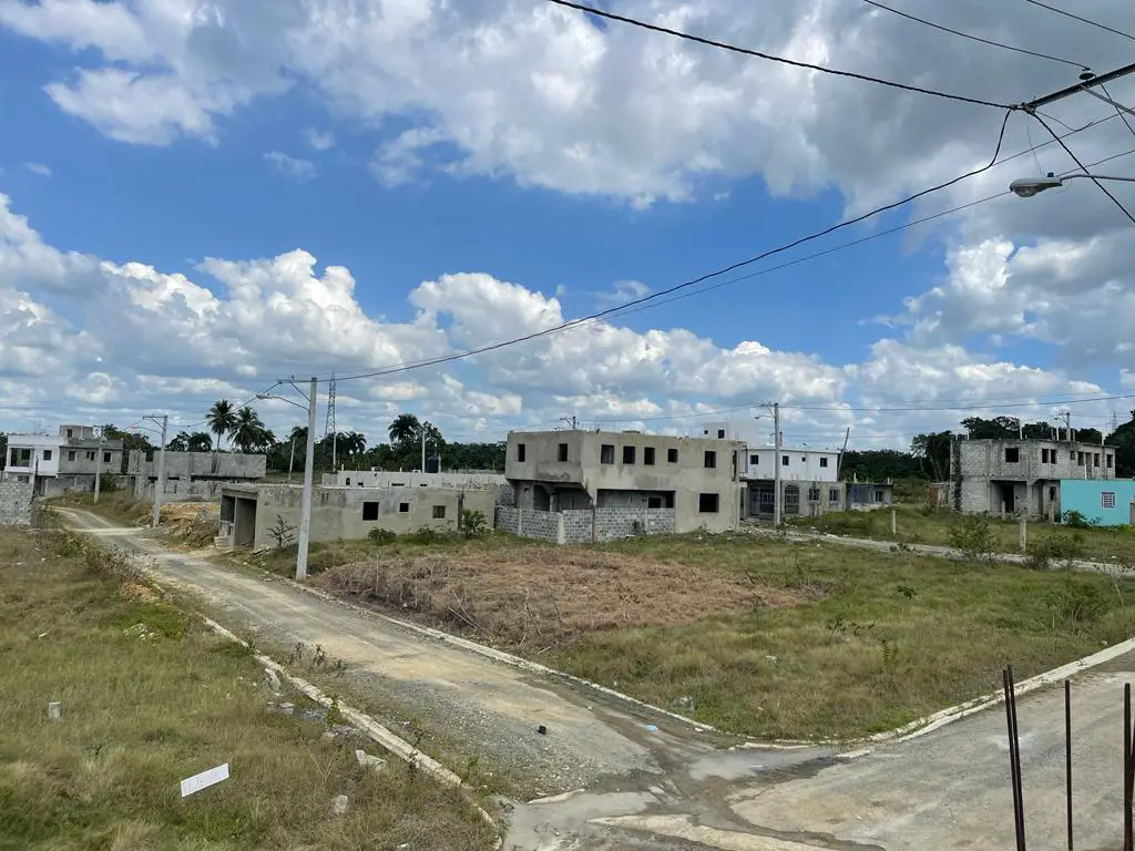 vendo solares con titulo en santo domingo Foto 7231255-3.jpg