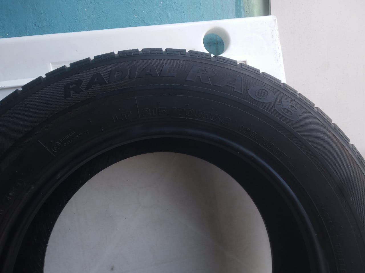 Dos Gomas Marca HanKook  en La Romana Foto 7231666-2.jpg