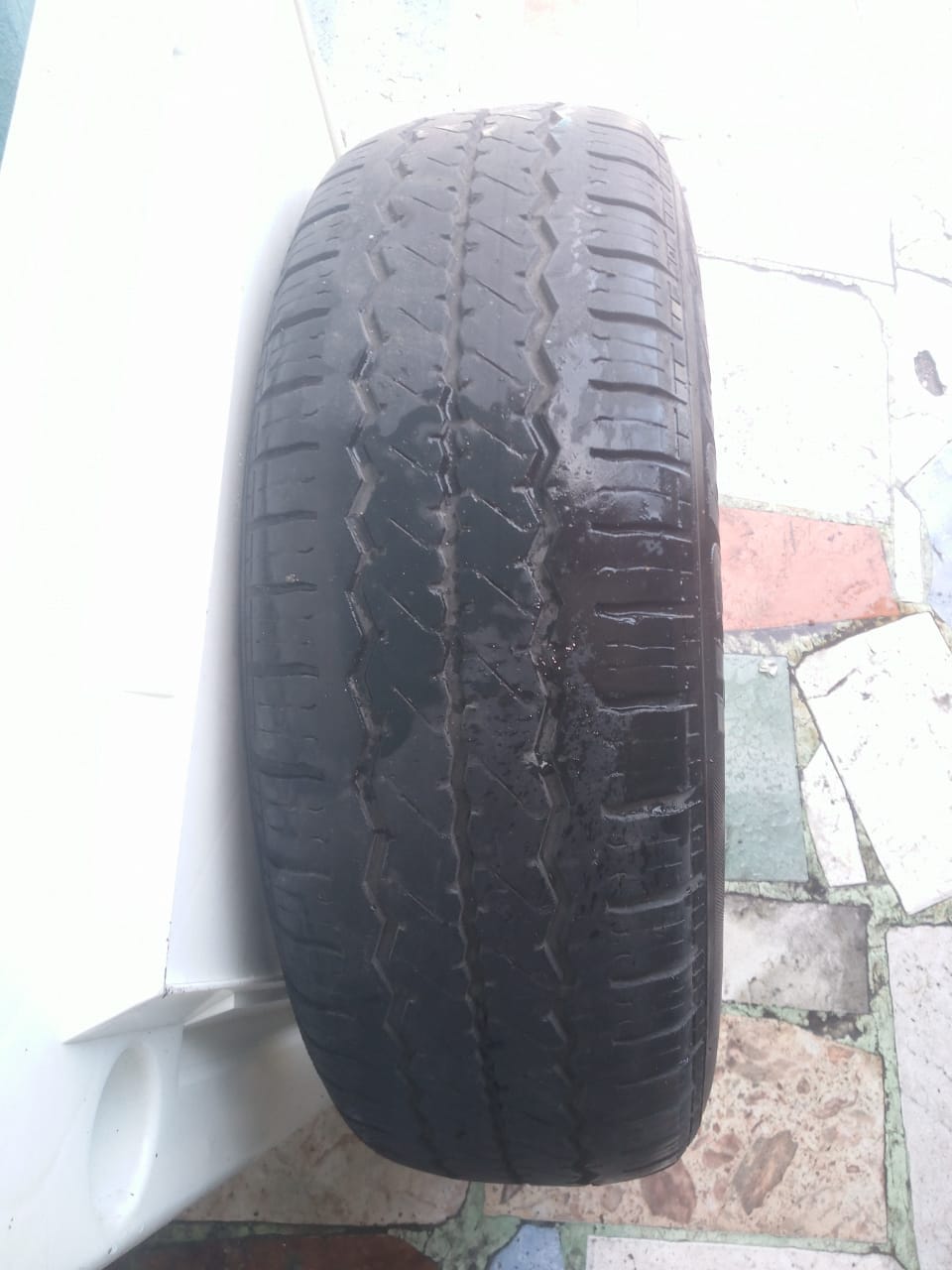 Dos Gomas Marca HanKook  en La Romana Foto 7231666-4.jpg