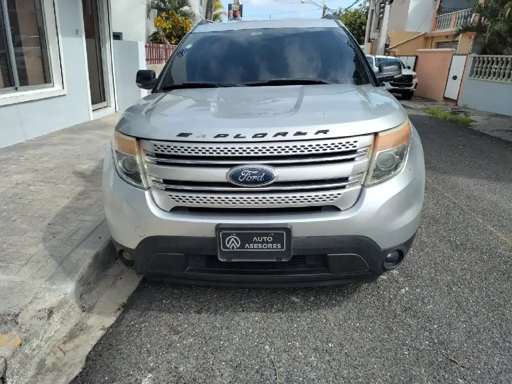 FORD EXPLORER 2013 Foto 7232042-1.jpg