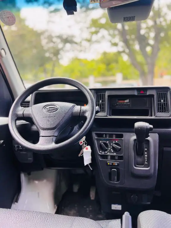 Daihatsu Hijet 2019 Foto 7232417-7.jpg