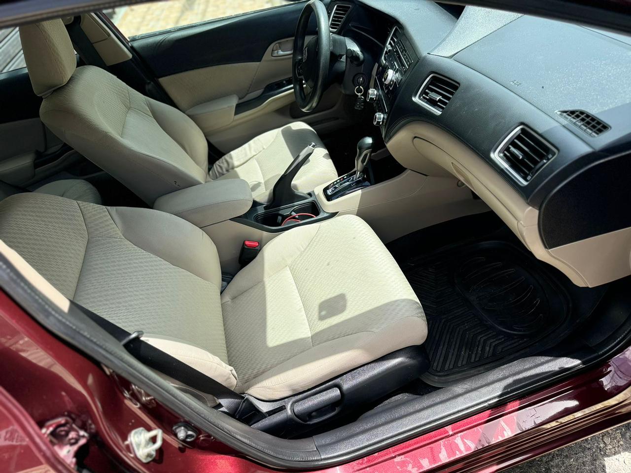 Honda civic 2015 lx Foto 7232479-1.jpg