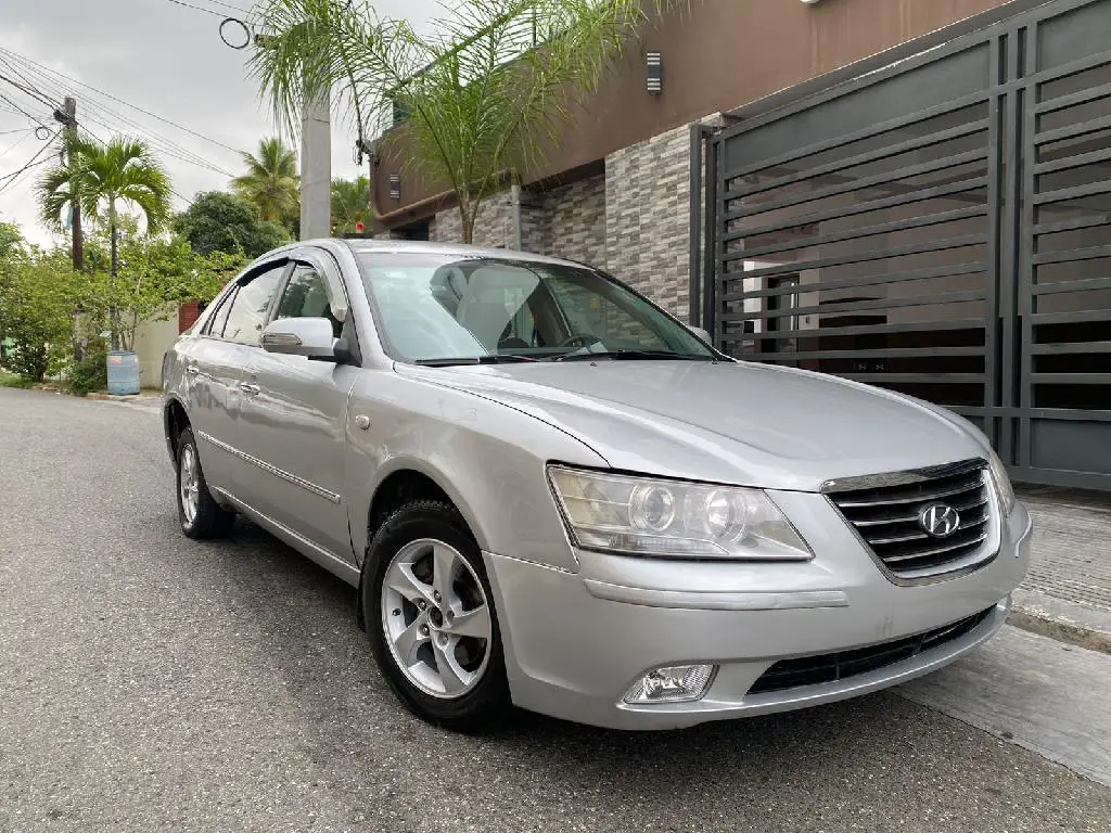 HYUNDAI N20 2012 Foto 7232482-2.jpg