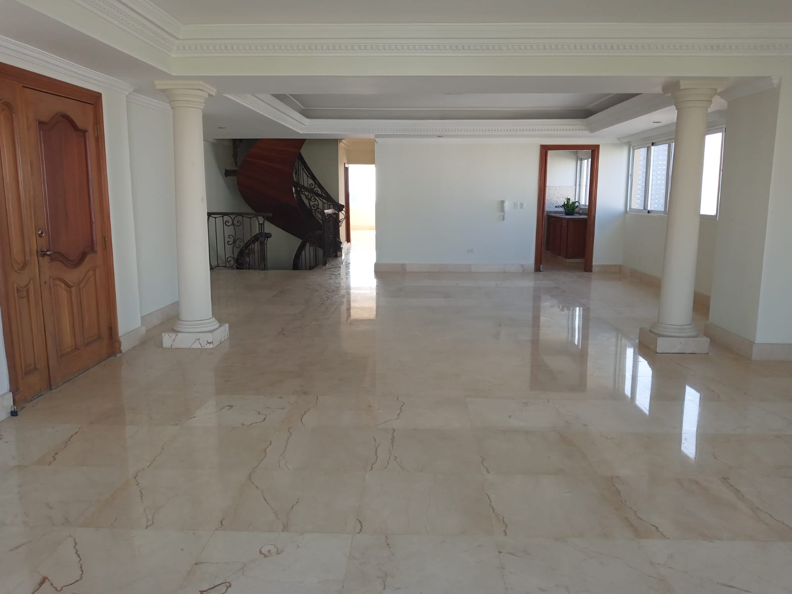 VENTA DE PH 4 NIVELES URB.REAL Foto 7232502-G2.jpg