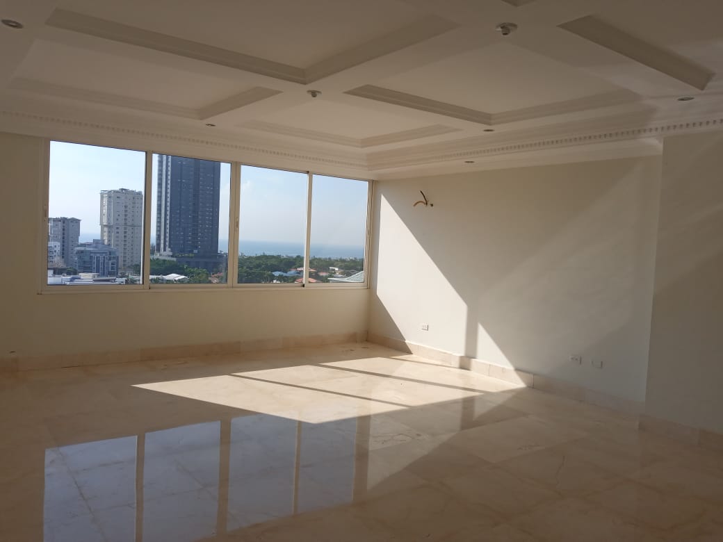 VENTA DE PH 4 NIVELES URB.REAL Foto 7232502-G7.jpg