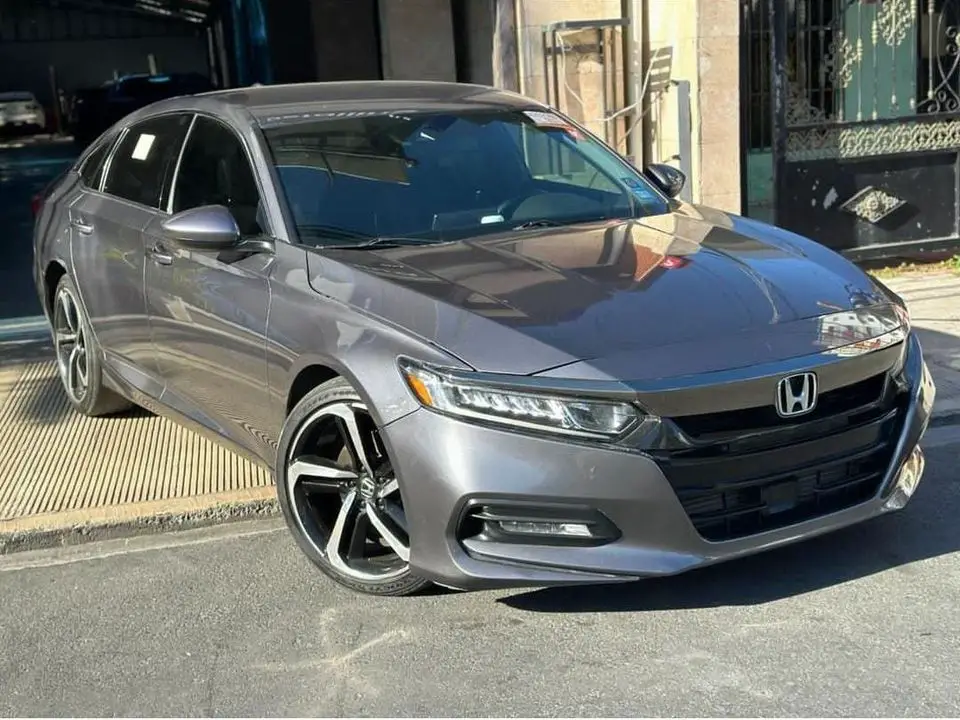 2018 Honda accord 1.5 sport Gris en Santo Domingo Este Foto 7232525-7.jpg