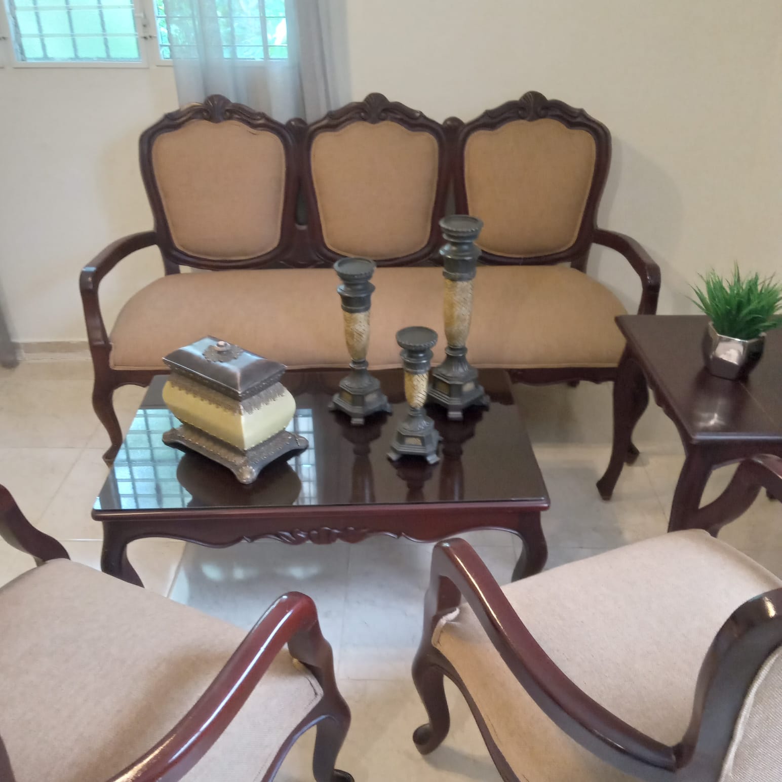 Juego de Mueble de Caoba Foto 7232528-2.jpg