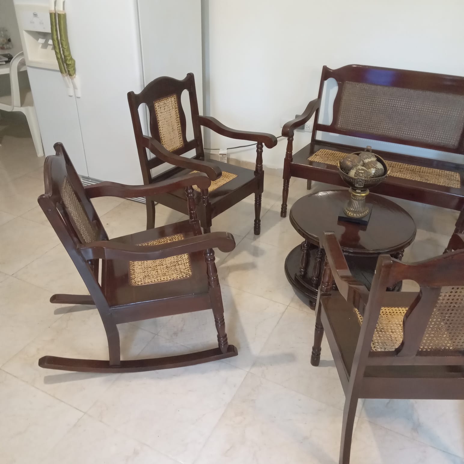 Juego de Mueble Centenario Foto 7232529-4.jpg