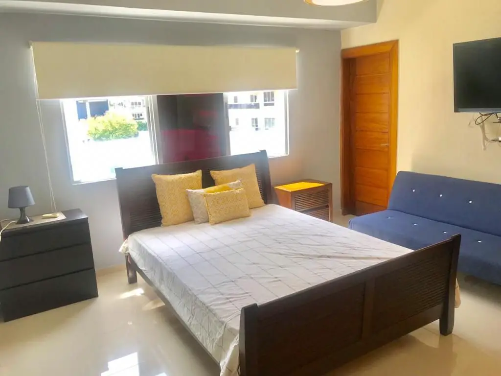 Apartamento en alquiler de 3 habitaciones amueblado – Ensanche Paraíso Foto 7232574-H2.jpg