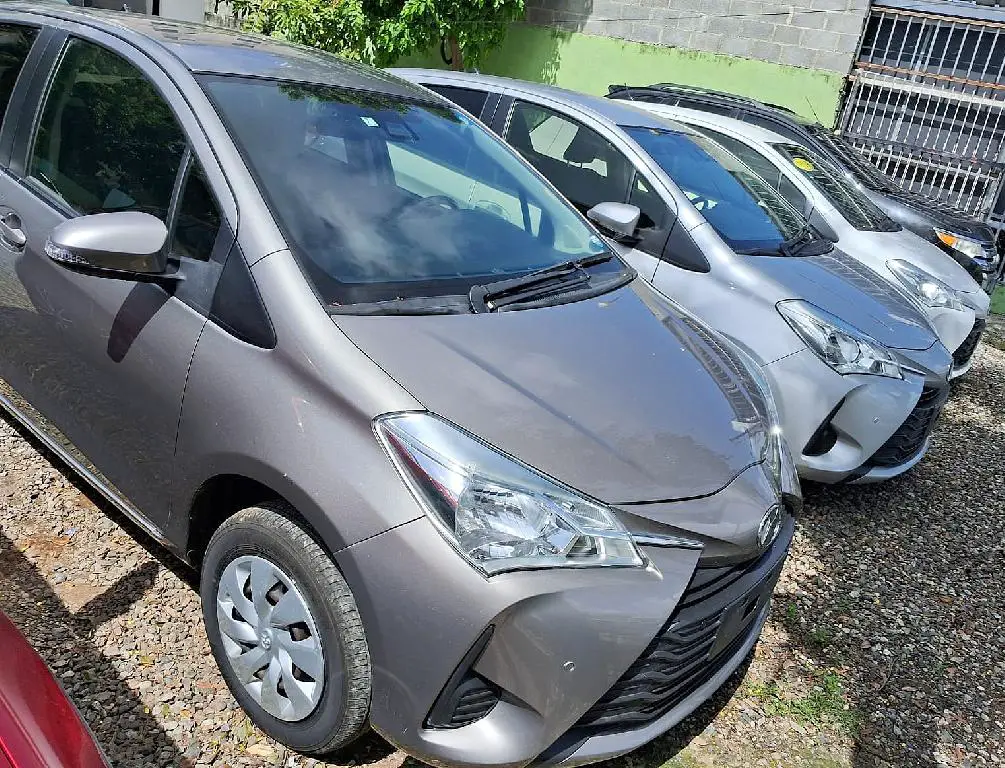 FLOTILLA TOYOTA VITZ 2019 4WD Y START TOUCH BUTTON DESDE 180 MIL INICI Foto 7232613-Y2.jpg
