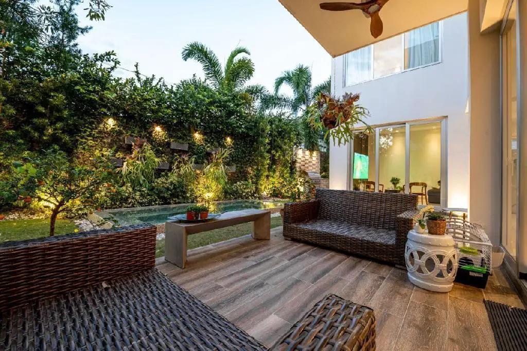 Casa Elegante y Moderna en Cuesta Hermosa II Foto 7232925-3.jpg