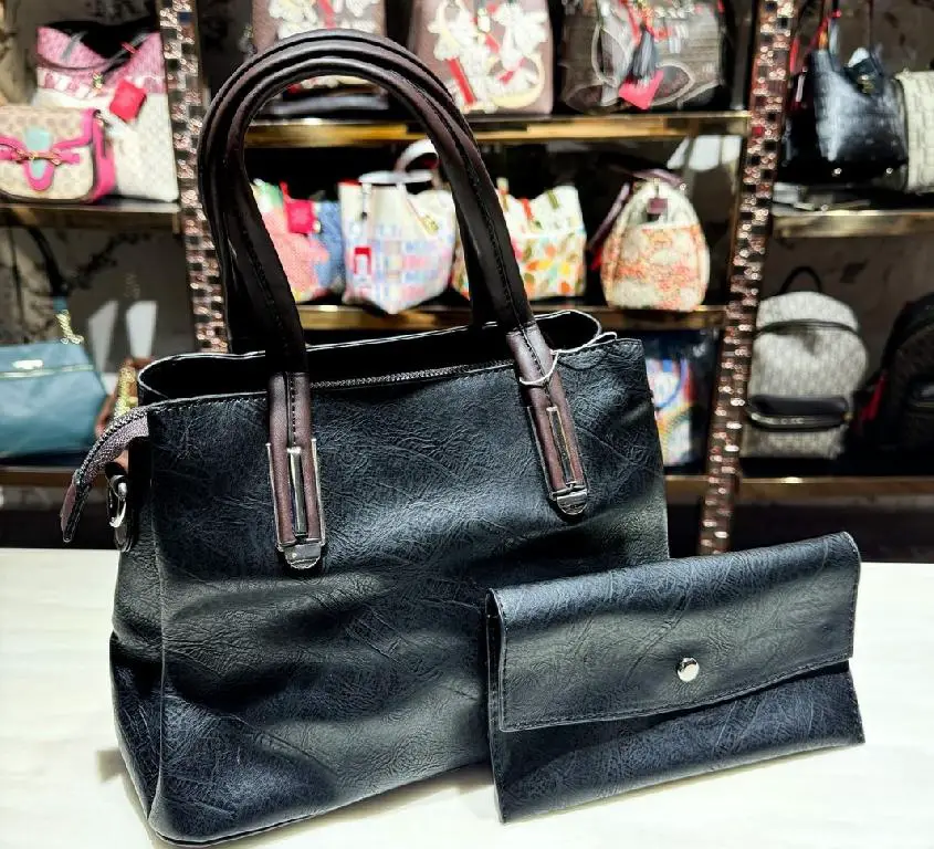 Elegantes bolsos y carteras Foto 7233439-1.jpg