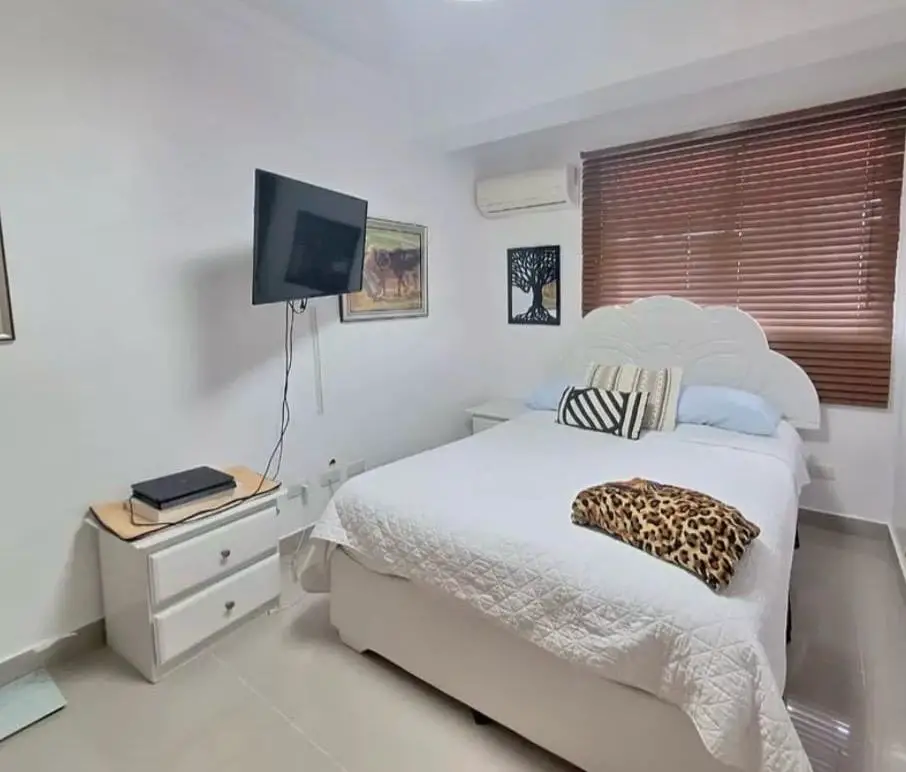En venta apartamento  EN DON HONORIO en Altos de Arroyo Hondo  3 habit Foto 7233614-1.jpg
