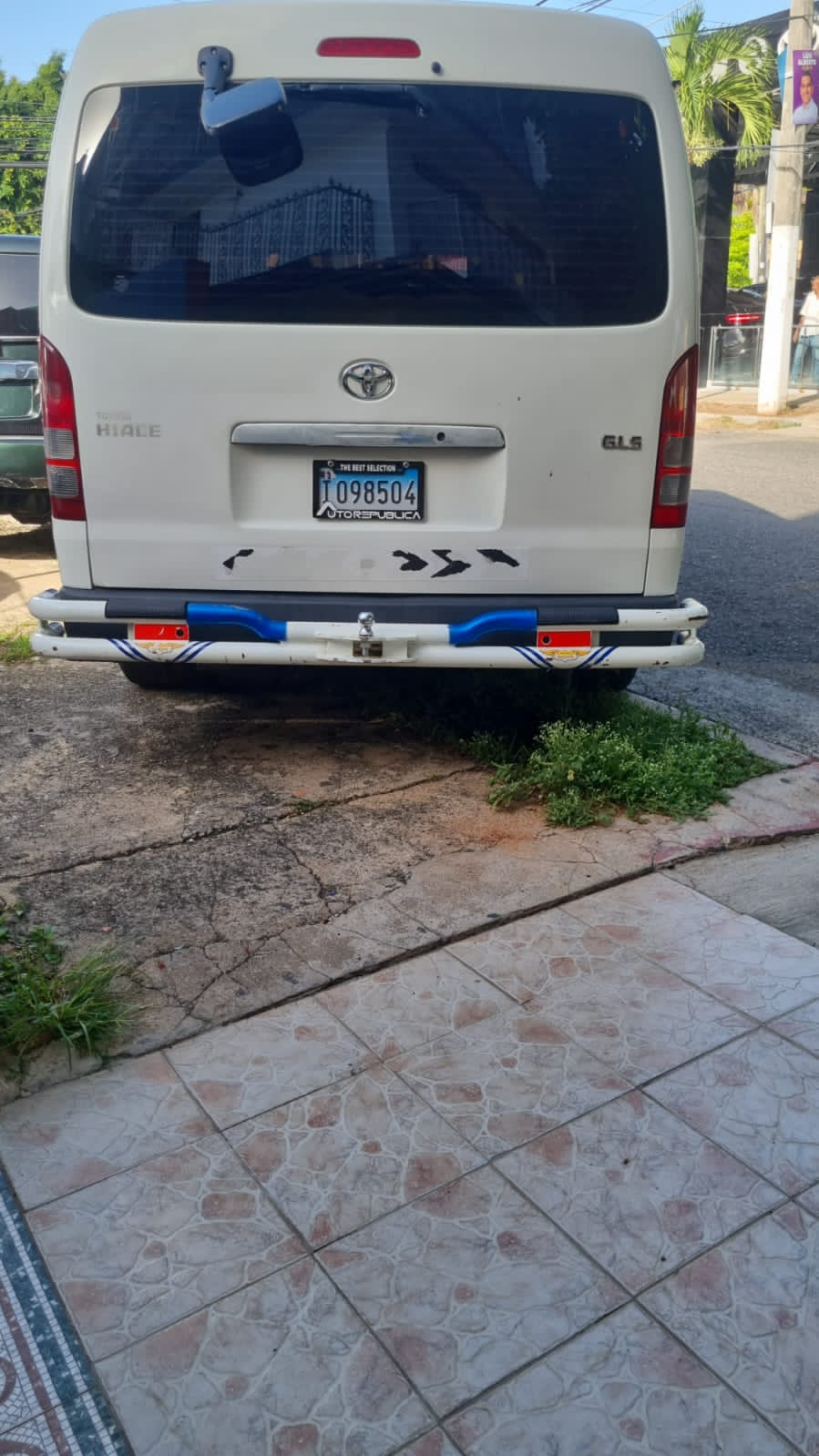 Minibús Toyota Hiace 2015 Foto 7233785-3.jpg