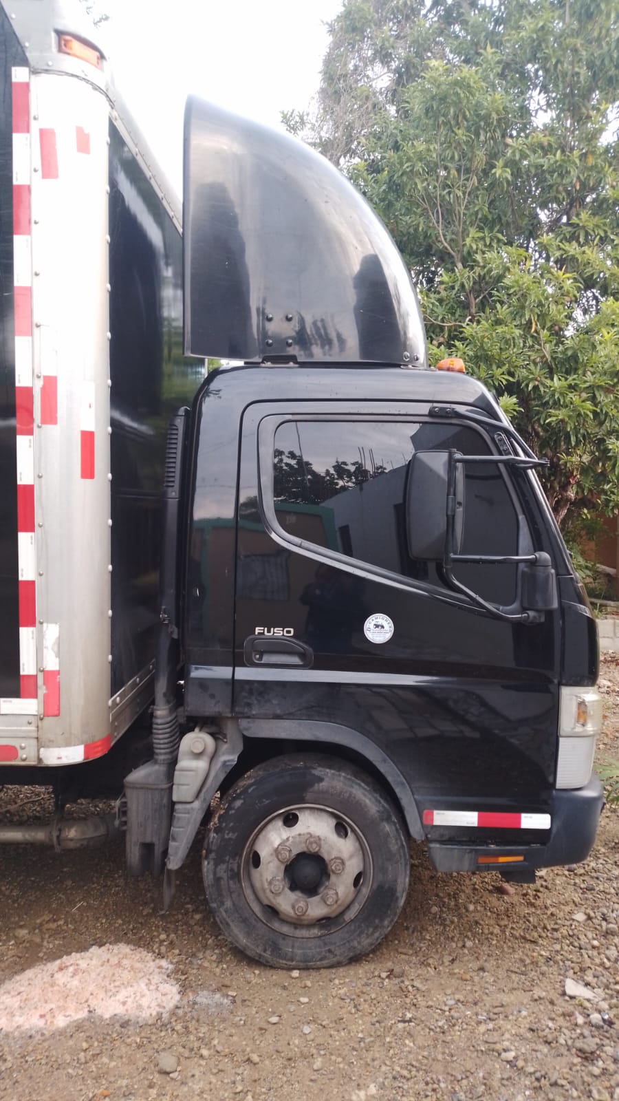 Camion Mitsubishi Fuso en La Altagracia Foto 7233843-8.jpg
