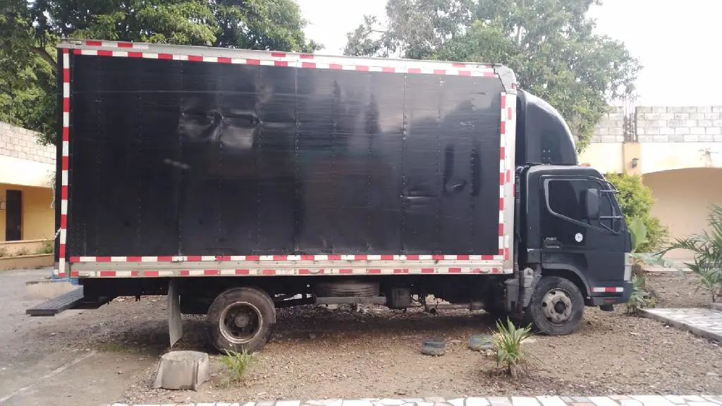 Camion Mitsubishi Fuso en La Altagracia Foto 7233843-9.jpg