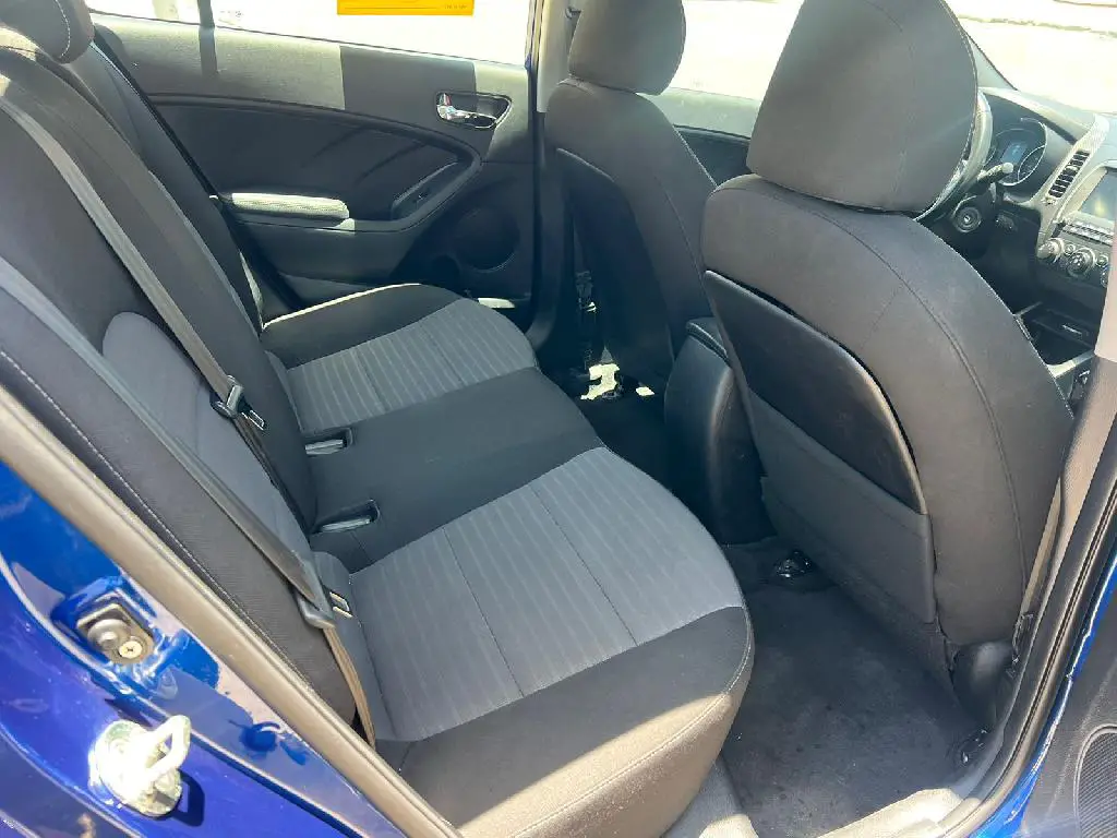 kia forte Foto 7233847-2.jpg