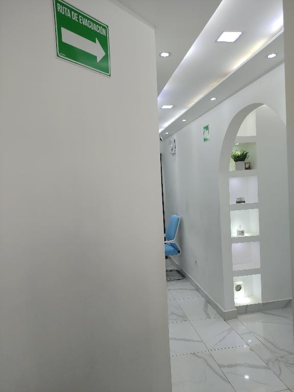 CONSULTORIO MÉDICO DISPONIBLE PARA ALQUILER! Foto 7233864-3.jpg